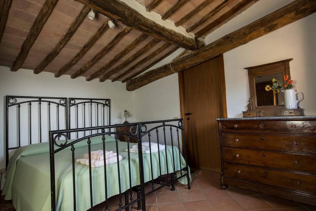 Borgo Villa Certano - Case Vacanza In Toscana Siena Ngoại thất bức ảnh
